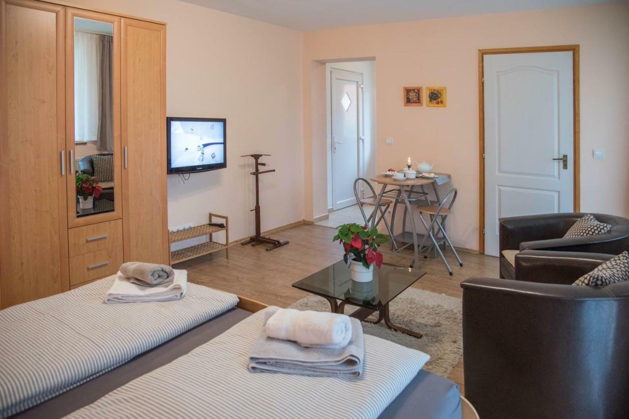 Deluxe Apartments ヘーヴィーズ エクステリア 写真